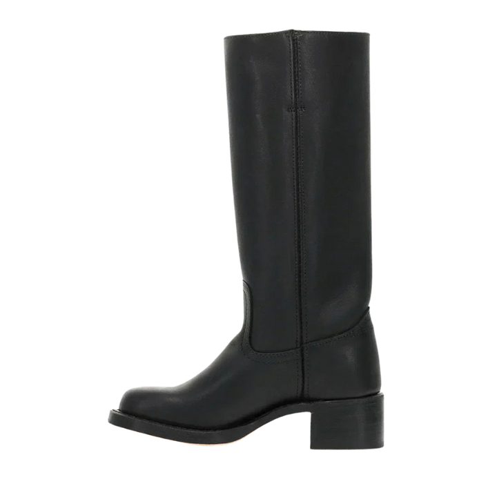 Kniehoge laarzen met slanke vorm en verstevigde zool