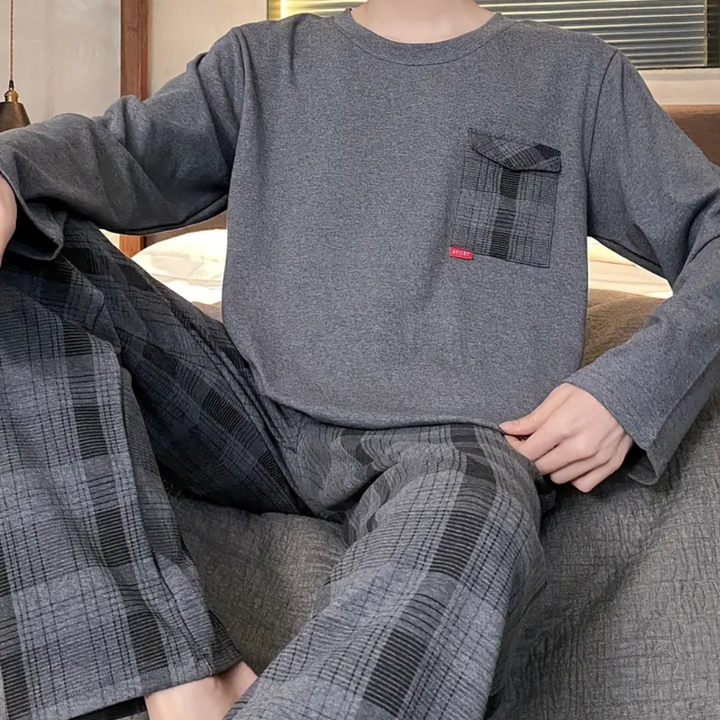 Heren pyjamaset met T-shirt en lange broek