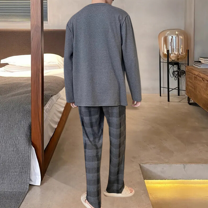 Heren pyjamaset met T-shirt en lange broek