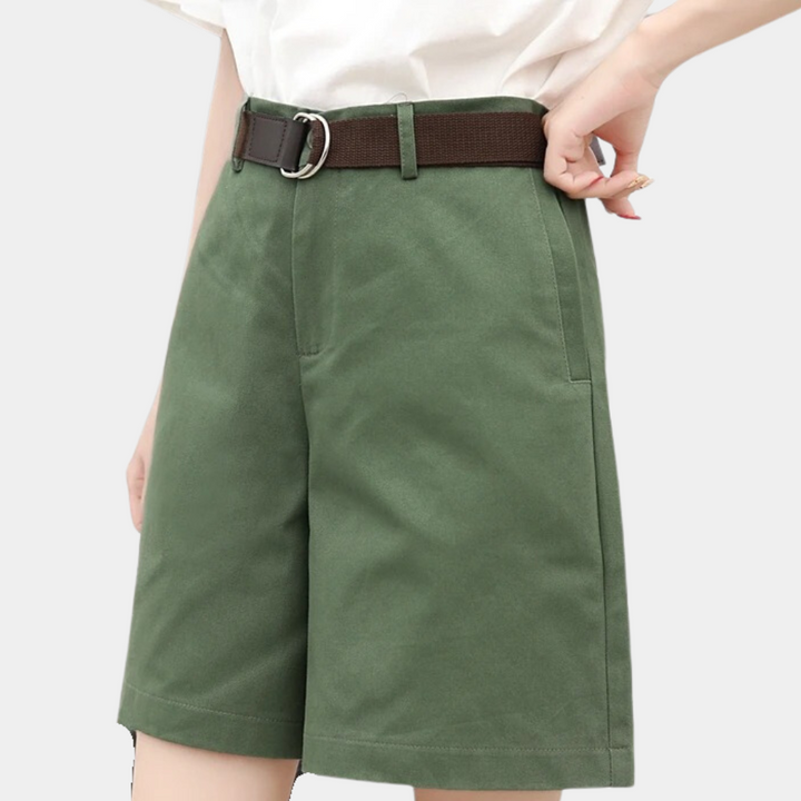 Eenvoudige damesshort