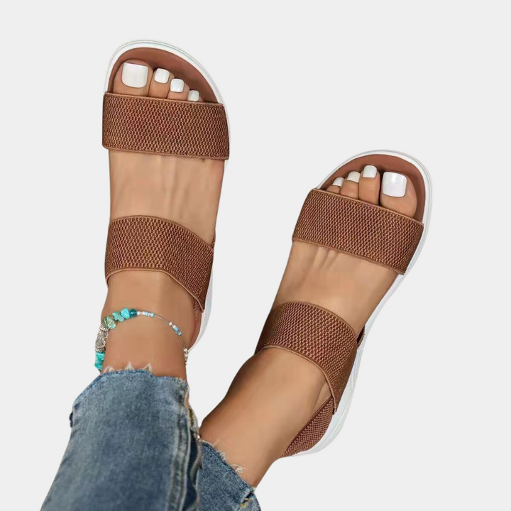 Dames platte sandalen met verstelbare band en comfortabele zool