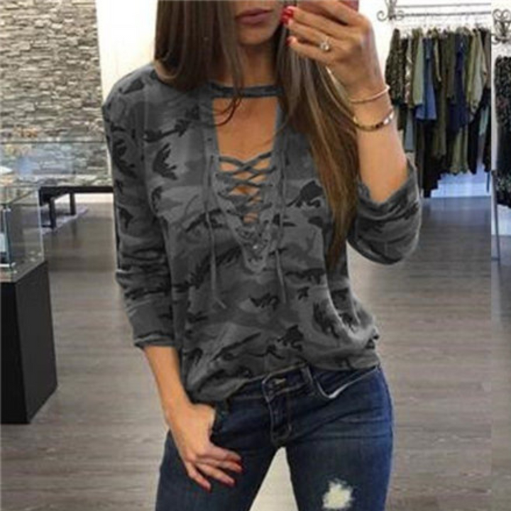 Dames sweatshirt met camouflageprint en halsuitsnijding