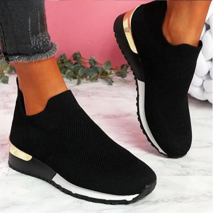 Dames slip-on sneakers met minimalistisch ontwerp en flexibele zool