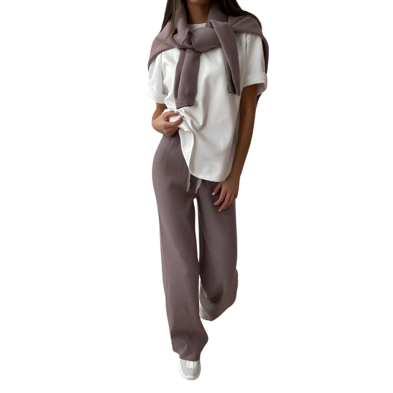 Dames tweedelig gebreid geheel met coltrui en wijde broek