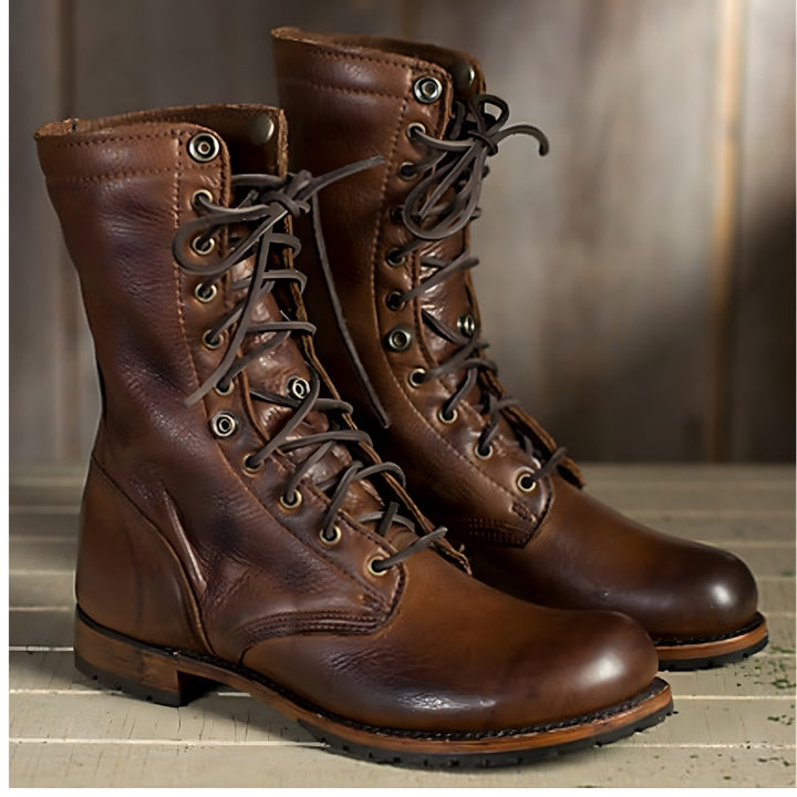 Dameslaarzen met hoge schacht en vetersluiting