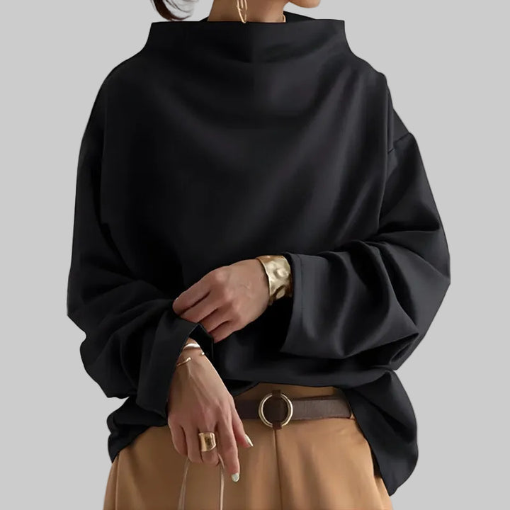 Dames trui met hoge kraag en wijde mouwen