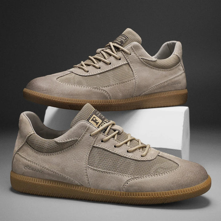 Herensneakers met stiksel details en vetersluiting