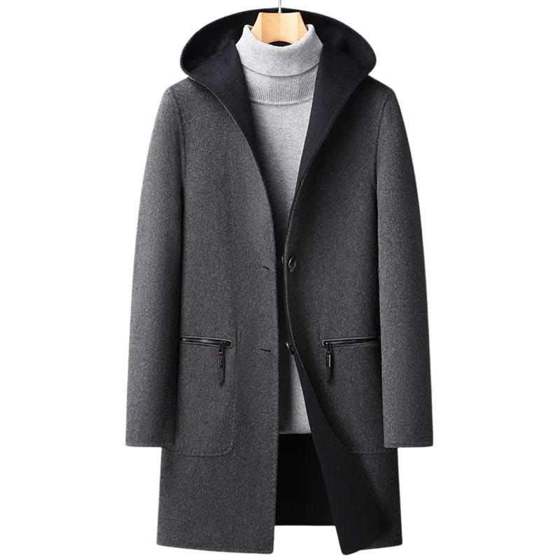 Jas met capuchon en twee knopen voor heren