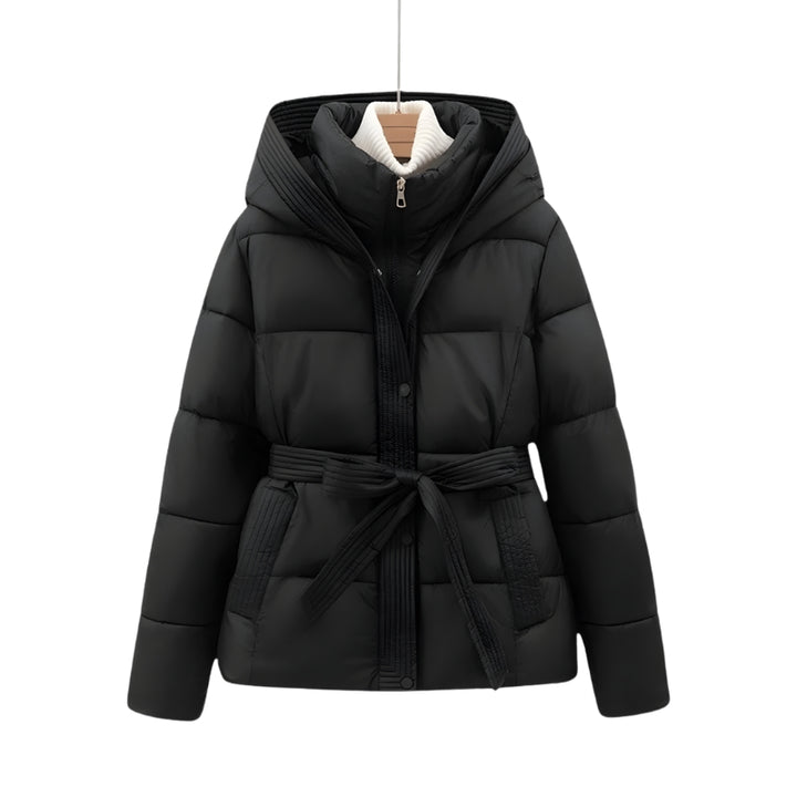 Korte gewatteerde damesjas met capuchon en opstaande kraag