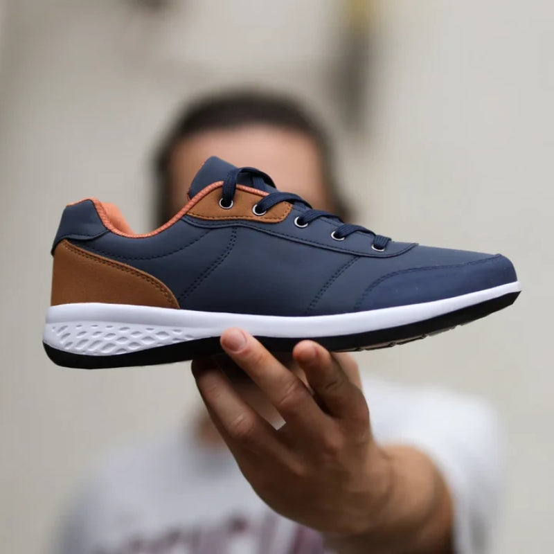 Sportschoenen met vetersluiting